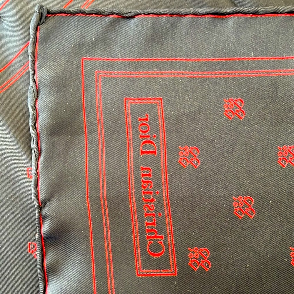 Christian Dior Scarf Size 18,5 X 18,5 in Color Black/Red - Picture 4 of 4